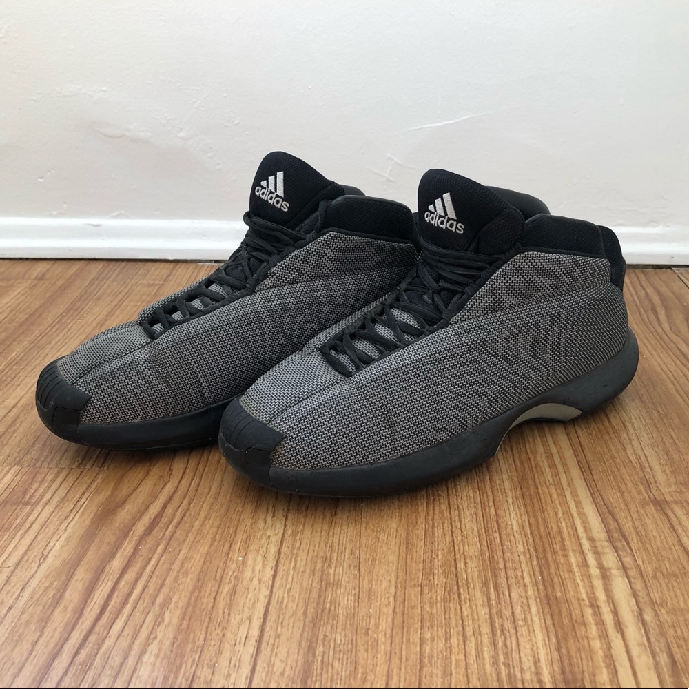Gray Kobe 1